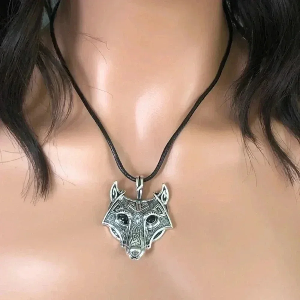 Celtic Viking Wolf Silver & Black Necklace NWT